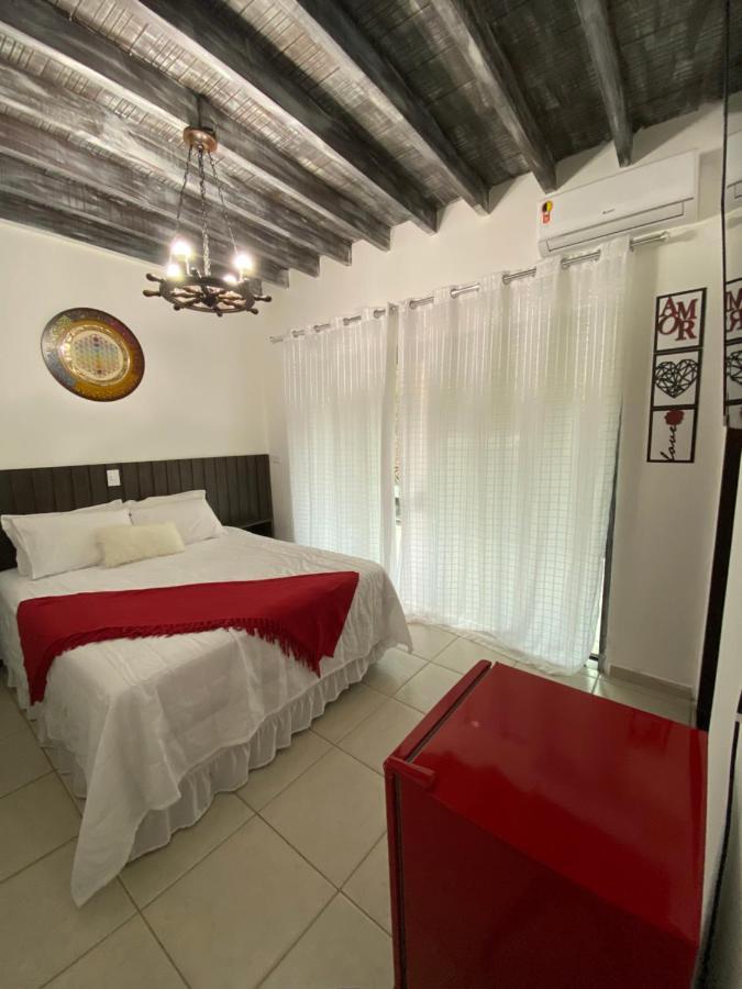 Bahan Suites Privativas - Ideal Para Casais Ubatuba Eksteriør billede